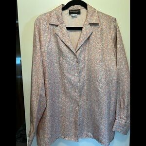 Vintage Gallant 100% Silk made in USA Button Front V-neck Blouse